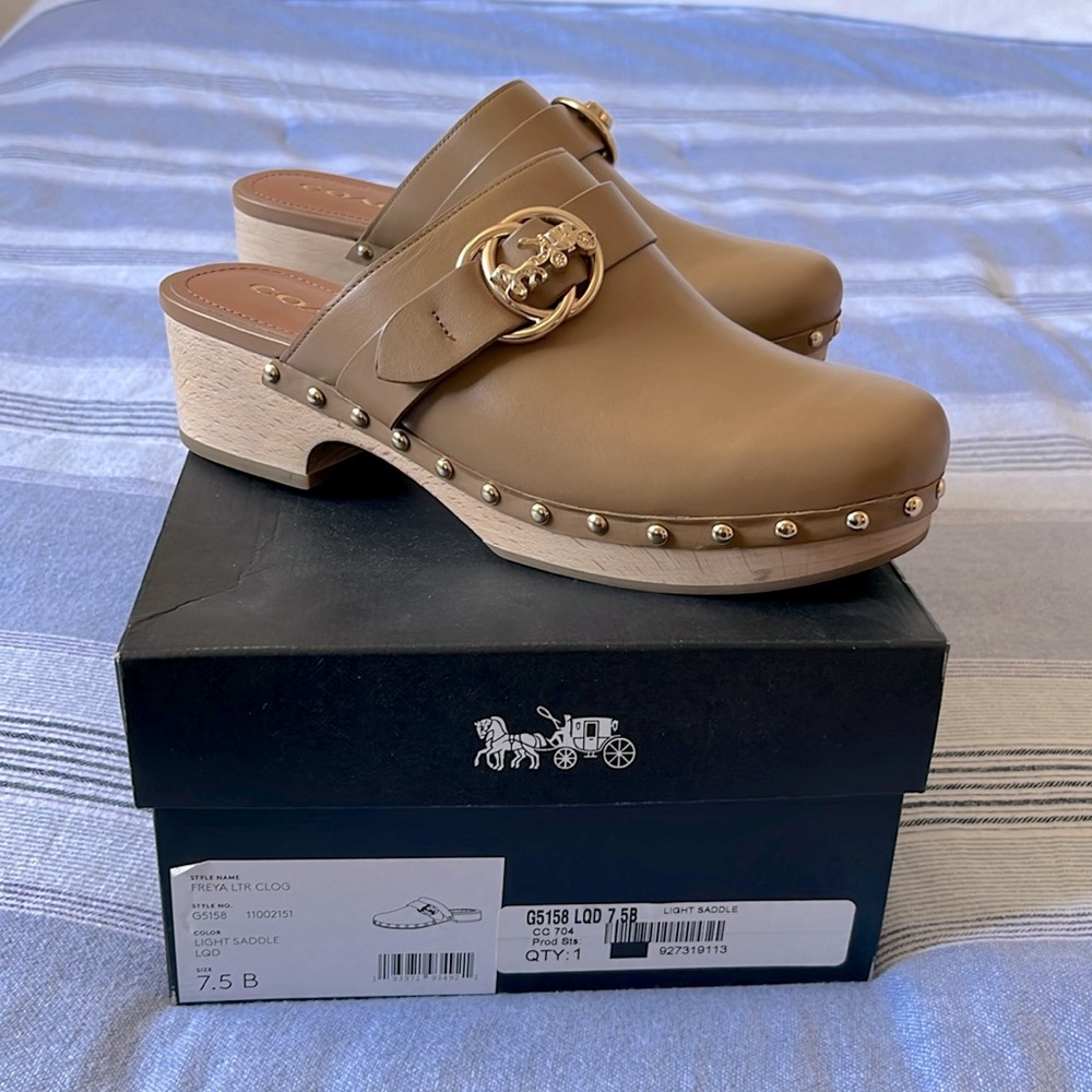 Coach Freya LTR Clogs 7.5 B Light Saddle